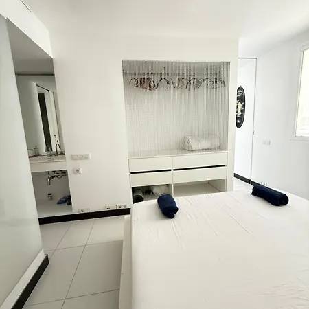 Luxury White Botafoch San José